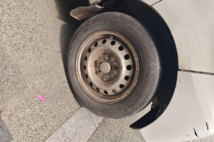 Used Nlmmotor Qiteng M70EV 2021 M70L Wealthy Edition 41.86 kWh Right Front Wheel Hub