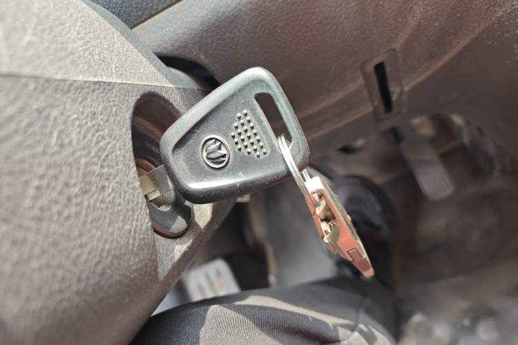 Used Nlmmotor Qiteng M70EV 2021 M70L Wealthy Edition 41.86 kWh Vehicle Key