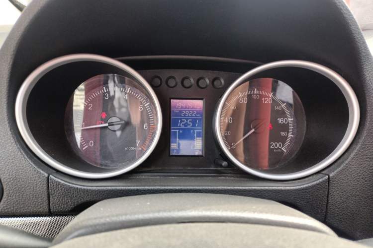 Used Nlmmotor Qiteng V60 2017 1.5L Luxury Model Instrument Cluster