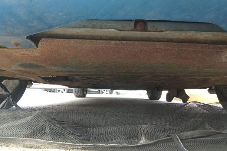 Used Oley 2012 Sedan 1.5L Manual Comfort Model Chassis Front