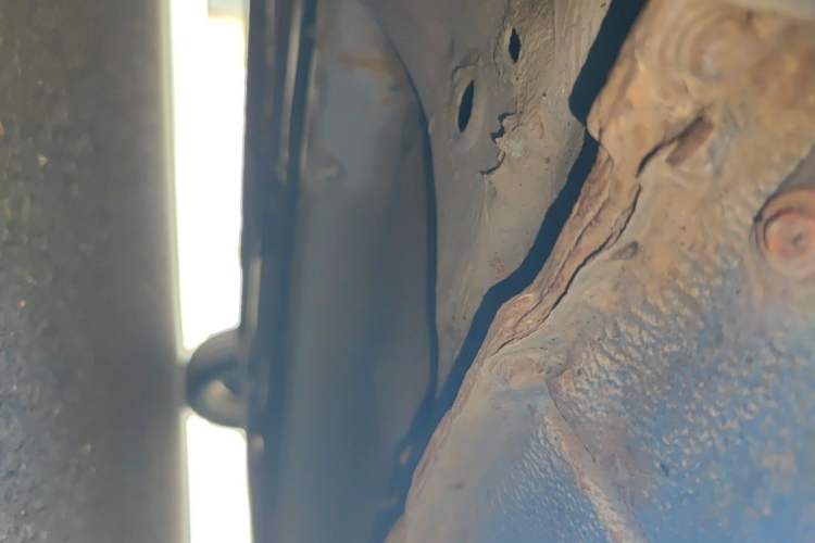 Used Oley 2012 Sedan 1.5L Automatic Prestige Model Chassis Front Left