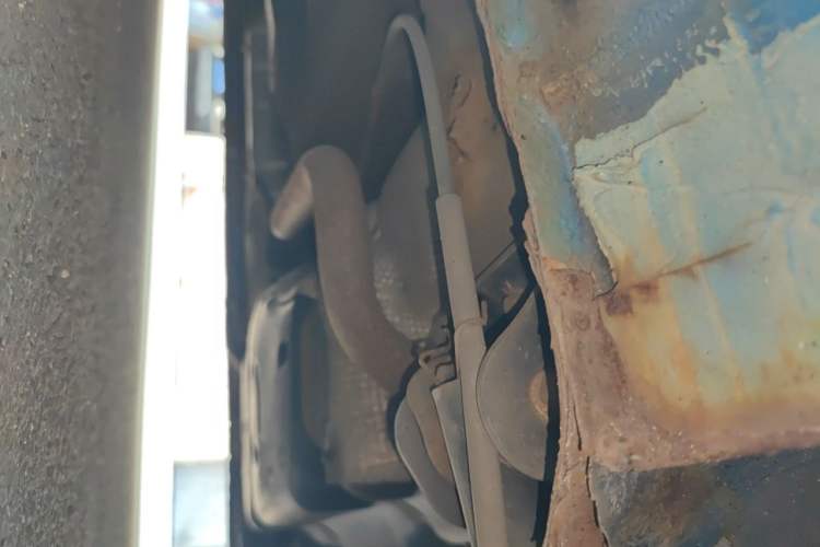 Used Oley 2012 Sedan 1.5L Automatic Prestige Model Chassis Rear Left