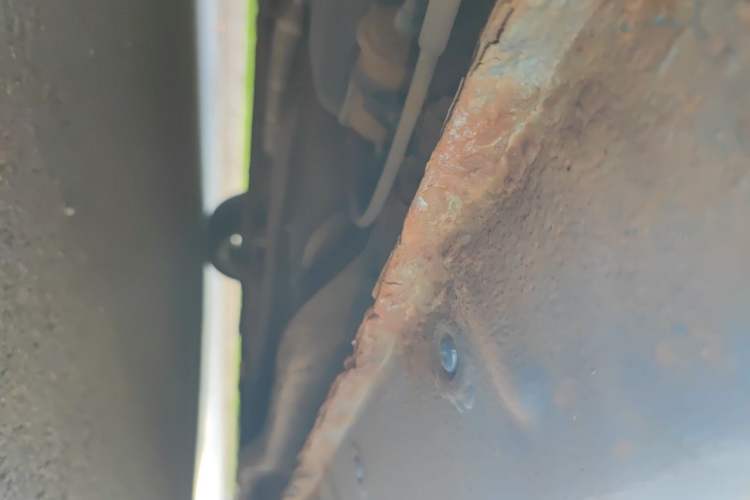 Used Oley 2012 Sedan 1.5L Automatic Prestige Model Chassis Rear Right