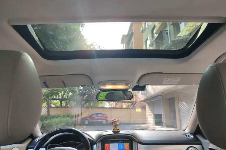 Used Oley 2012 Sedan 1.5L Automatic Prestige Model Headliner
