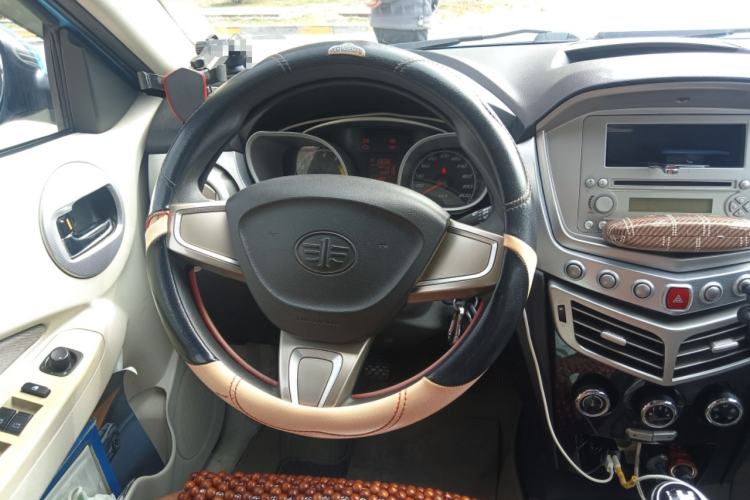 Used Oley 2012 Sedan 1.5L Manual Comfort Model Steering Wheel