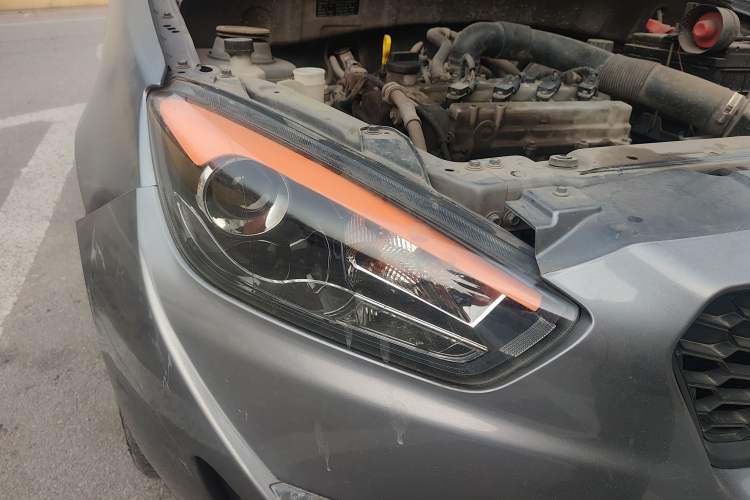 Used Oley 2012 Sedan 1.5L Manual Comfort Model Right Front Headlight