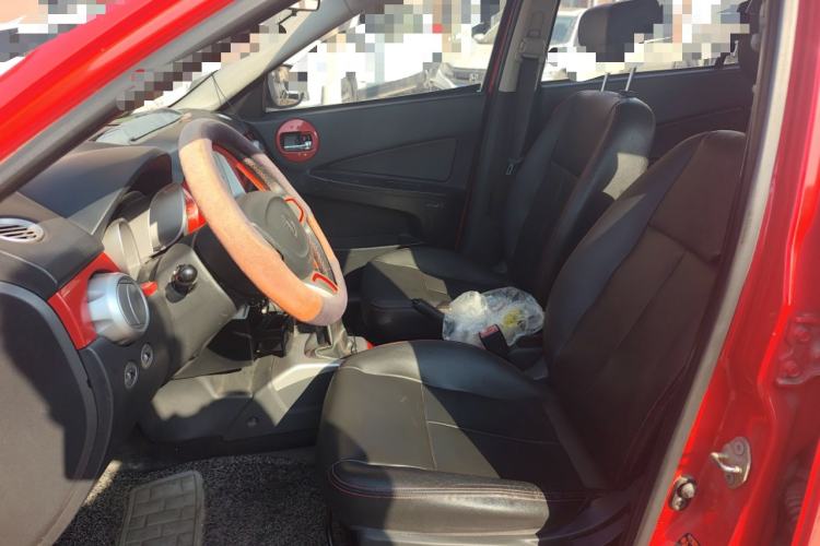 Used Oley 2012 Sedan 1.5L Manual Luxury Model Left Front Seat