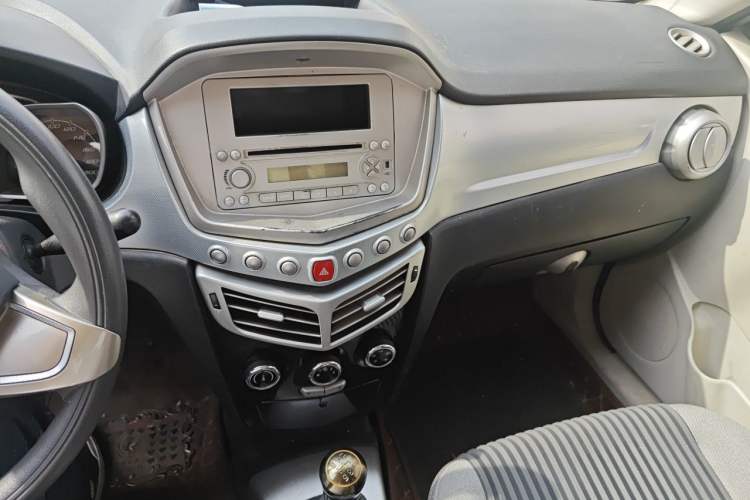 Used Oley 2012 Sedan 1.5L Manual Comfort Model Audio And AC Panel