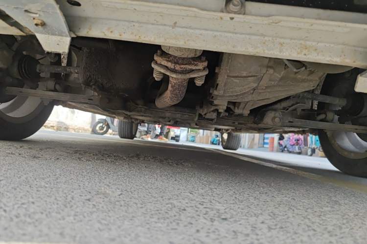 Used Oley 2012 Sedan 1.5L Manual Comfort Model Chassis Front