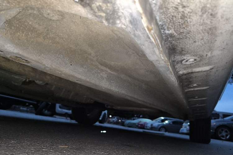 Used Oley 2012 Sedan 1.5L Manual Comfort Model Chassis Front Left