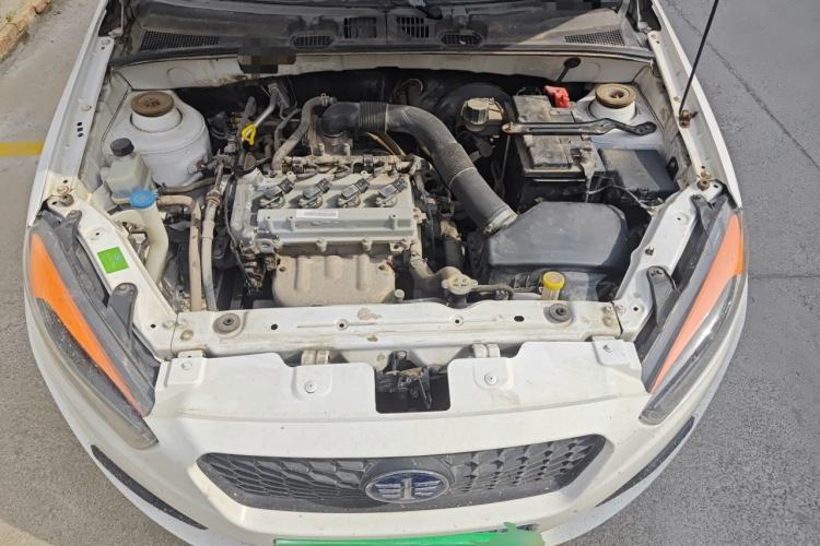Used Oley 2012 Sedan 1.5L Manual Comfort Model Engine Bay