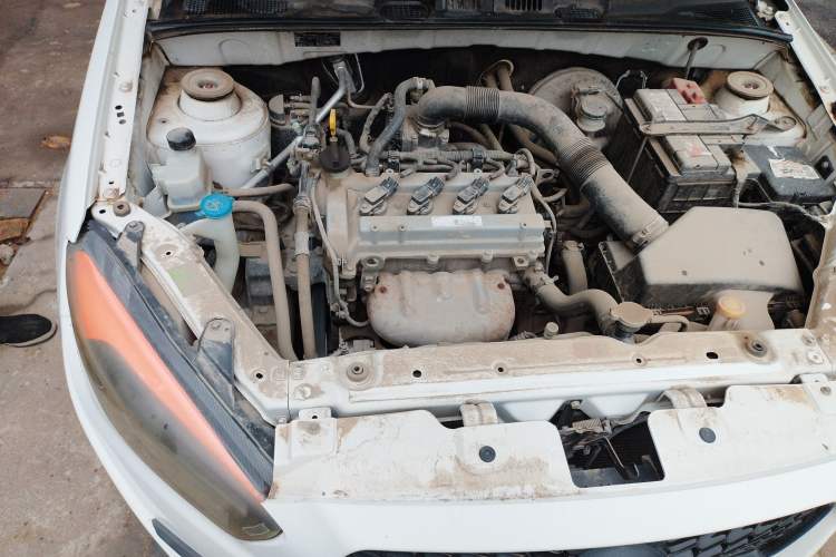 Used Oley 2012 Sedan 1.5L Automatic Comfort Model Engine Bay Right