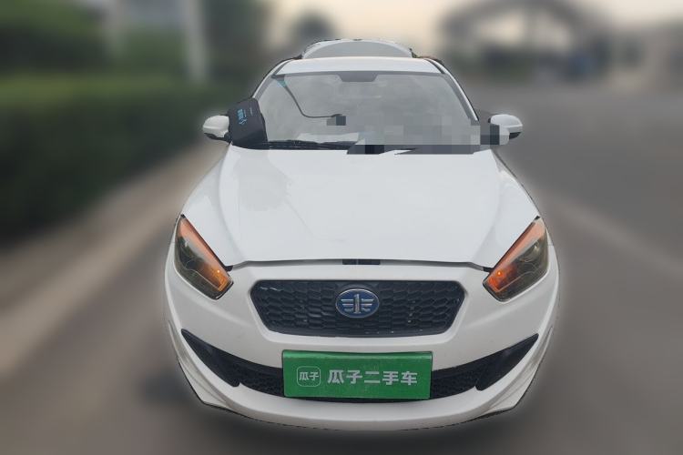 Used Oley 2012 Sedan 1.5L Automatic Comfort Model Front