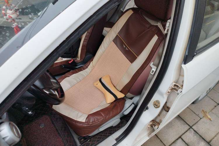 Used Oley 2012 Sedan 1.5L Automatic Comfort Model Left Front Seat