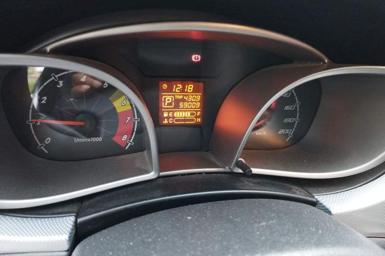Used Oley 2012 Sedan 1.5L Automatic Comfort Model Odometer Close Up