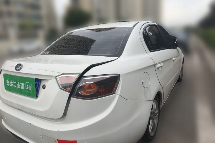 Used Oley 2012 Sedan 1.5L Automatic Comfort Model Rear Right 45 Deg
