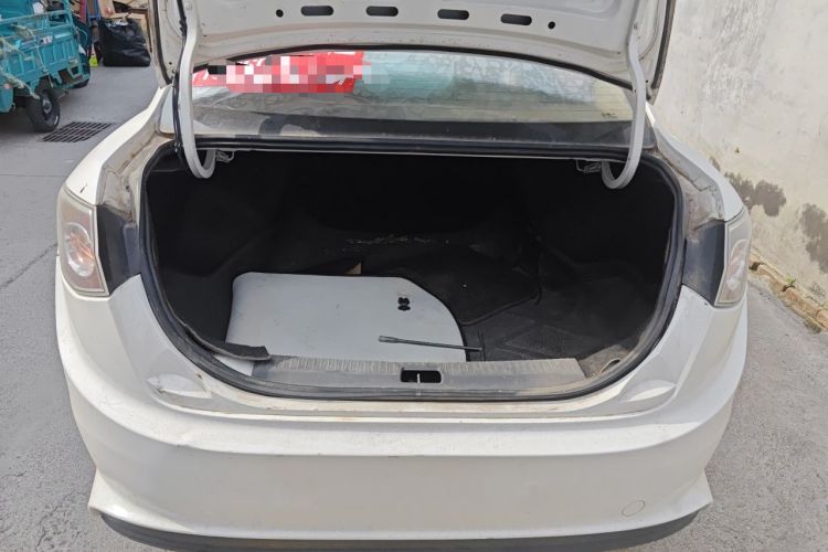 Used Oley 2012 Sedan 1.5L Manual Comfort Model Trunk