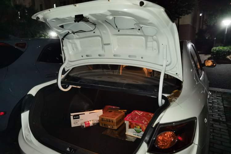 Used Oley 2012 Sedan 1.5L Manual Comfort Model Trunk