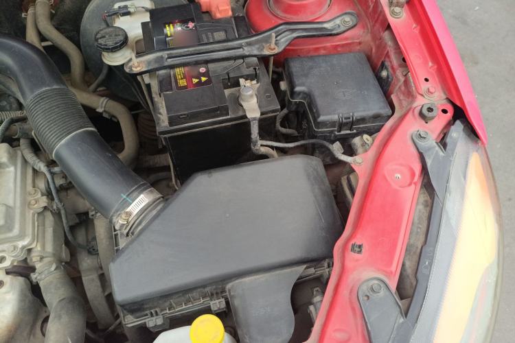 Used Oley 2014 Hatchback 1.5L Automatic Comfort Model Engine Bay Left