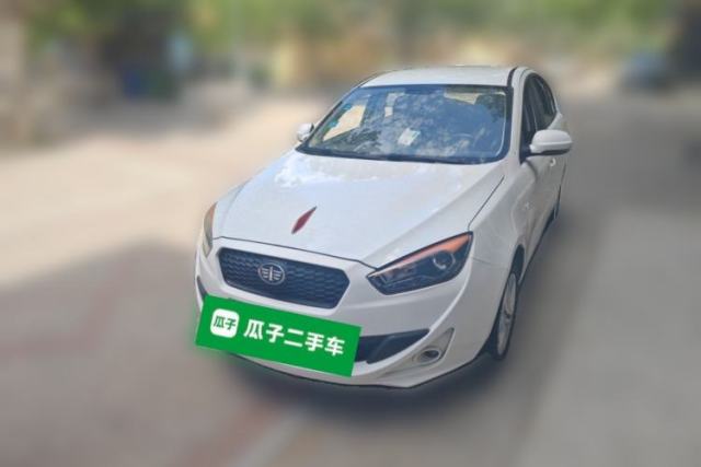Used Oley 2014 Hatchback 1.5L Manual Comfort Model
