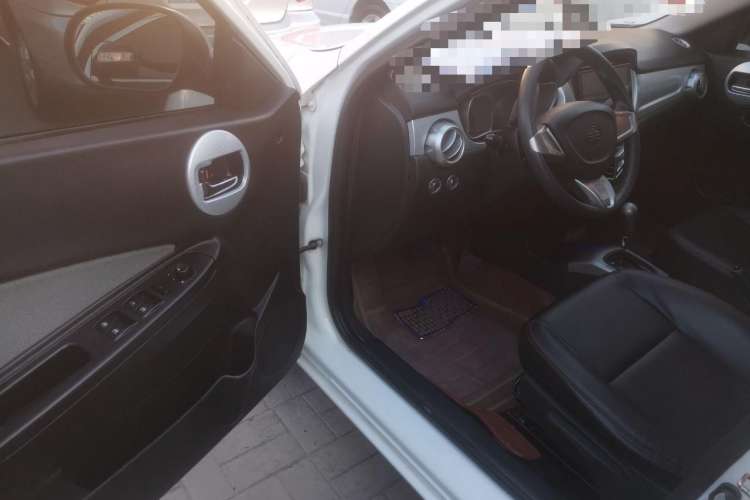 Used Oley 2014 Hatchback 1.5L Automatic Comfort Model Driver Seat