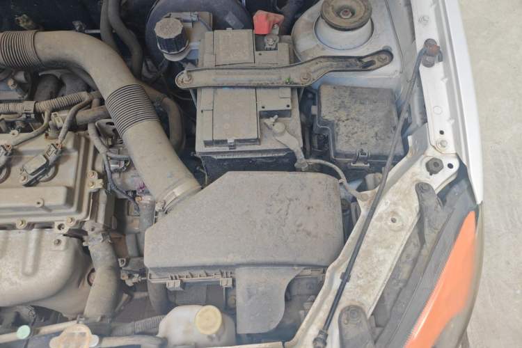 Used Oley 2014 Hatchback 1.5L Manual Comfort Model Engine Bay Left