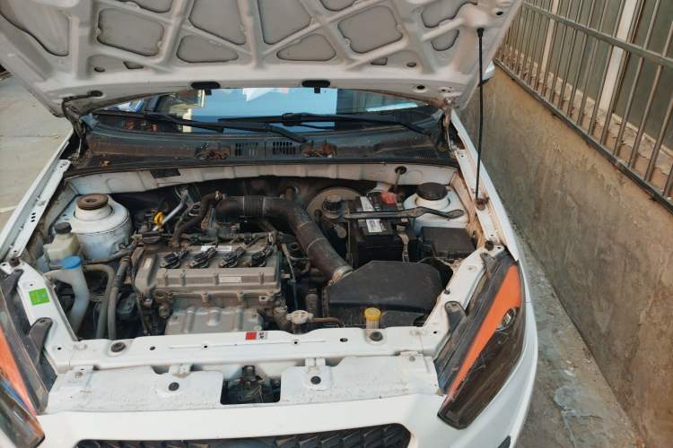 Used Oley 2014 Hatchback 1.5L Manual Comfort Model Engine Bay Left