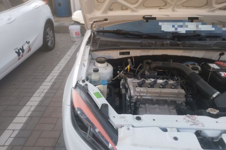 Used Oley 2014 Hatchback 1.5L Automatic Comfort Model Engine Bay Right
