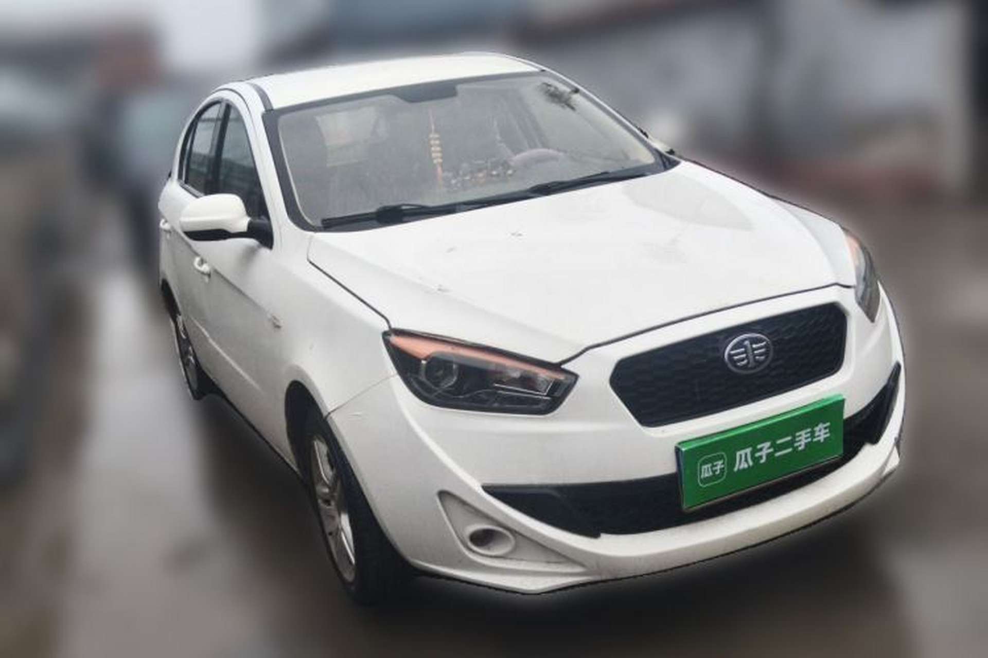Used Oley 2014 Hatchback 1.5L Manual Comfort Model Front Right 45 Deg