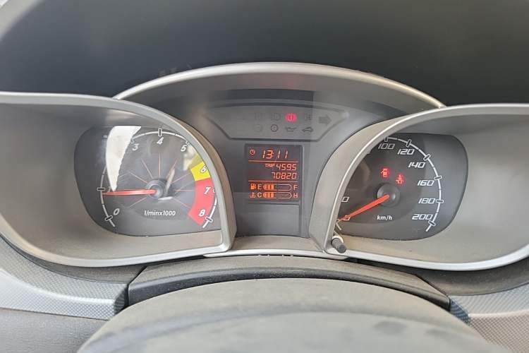 Used Oley 2014 Hatchback 1.5L Manual Comfort Model Instrument Cluster