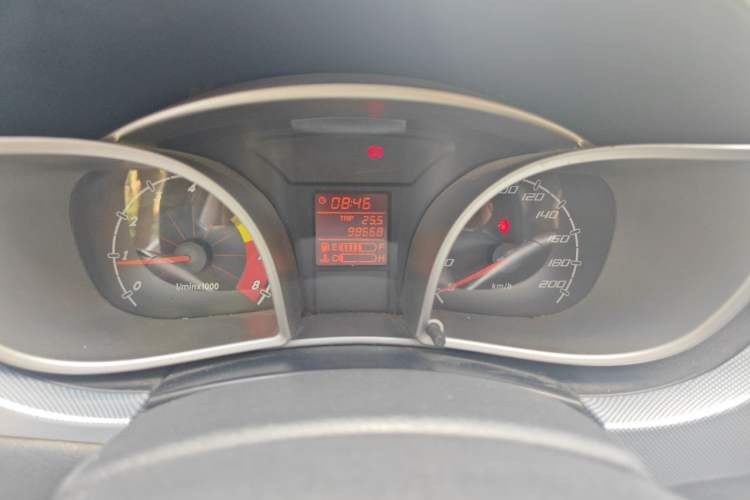 Used Oley 2014 Hatchback 1.5L Manual Comfort Model Instrument Cluster