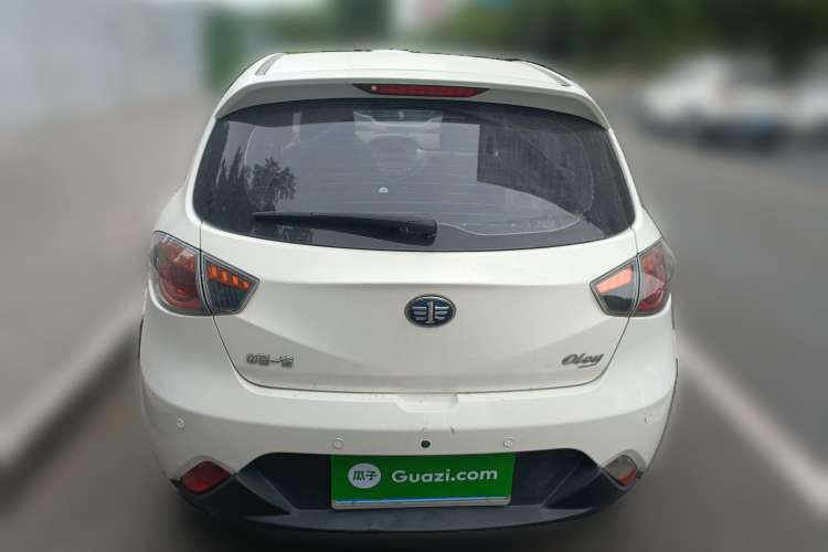 Used Oley 2014 Hatchback 1.5L Automatic Comfort Model Rear