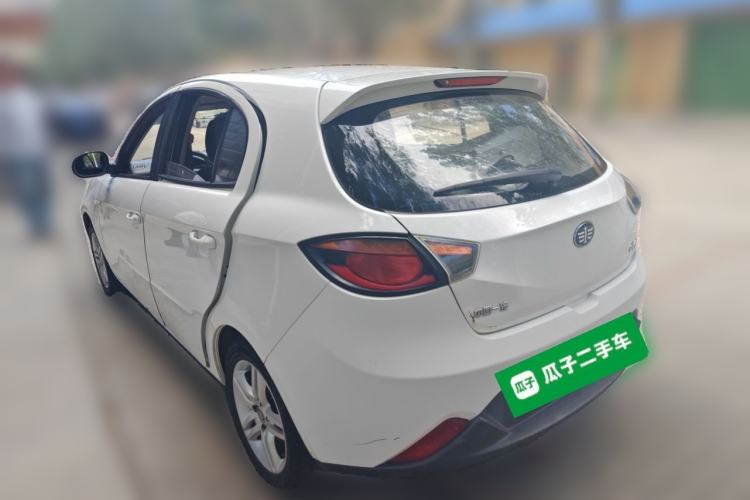Used Oley 2014 Hatchback 1.5L Manual Comfort Model Rear Left 45 Deg