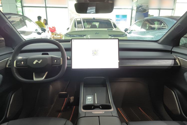 Used ONVO L60 2024 60 kWh All-Wheel Drive Interior 2