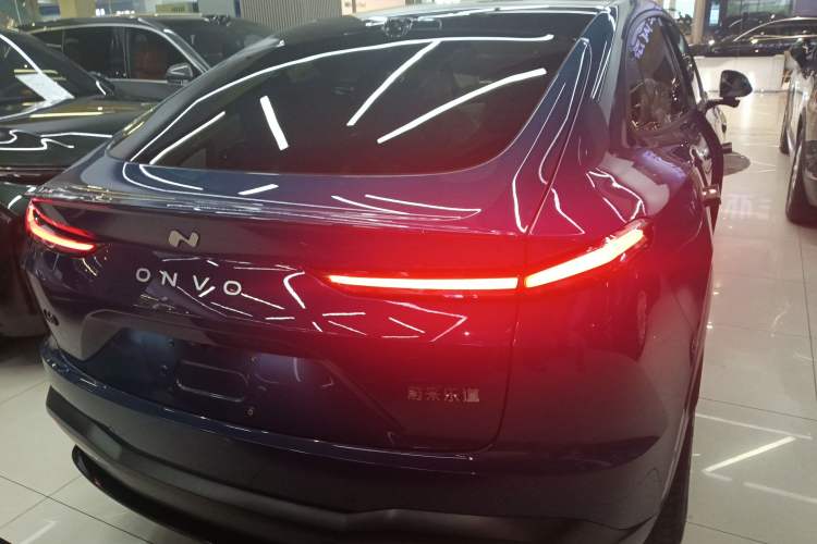 Used ONVO L60 2024 60 kWh Rear-Drive Version Rear