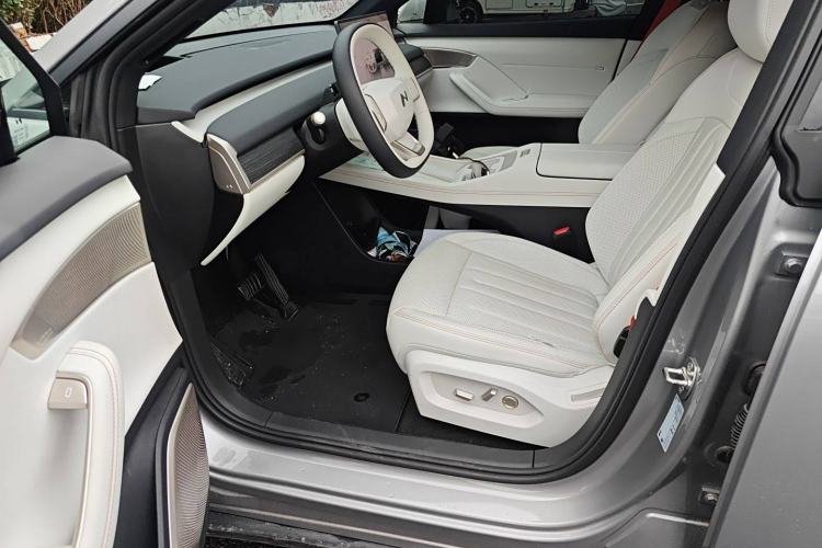 Used ONVO L60 2024 60 kWh Rear-Drive Version Left Front Seat