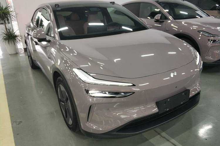 Used ONVO L60 2024 60 kWh Rear-Drive Version Exterior 2