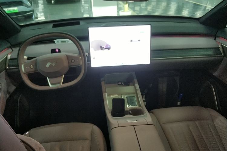 Used ONVO L60 2024 60 kWh Rear-Drive Version Interior 2
