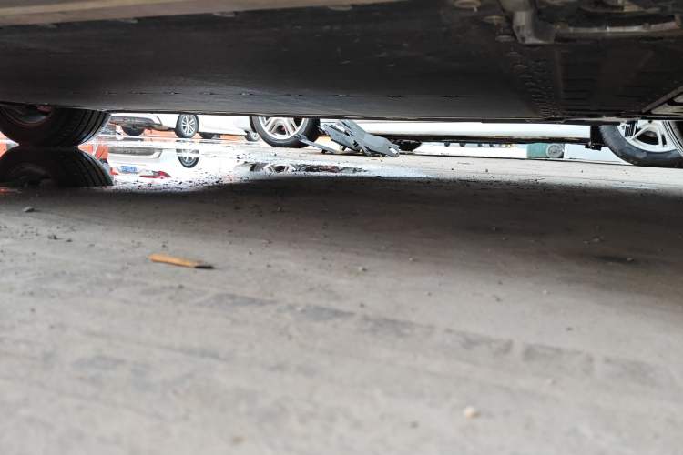 Used ONVO L60 2024 60 kWh Rear-Drive Version Chassis Rear Left
