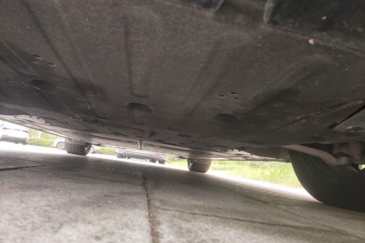 Used ONVO L60 2024 60 kWh Rear-Drive Version Chassis Front