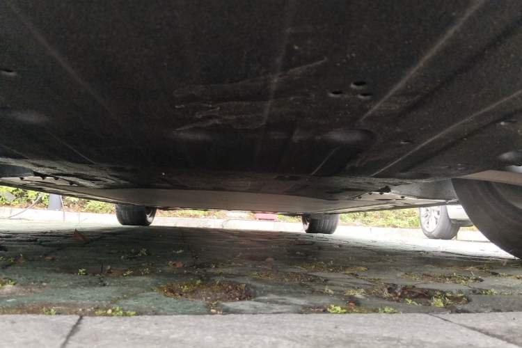 Used ONVO L60 2024 60 kWh Rear-Drive Version Chassis Front