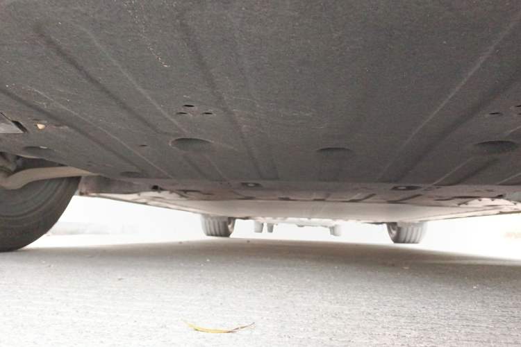 Used ONVO L60 2024 60 kWh Rear-Drive Version Chassis Front