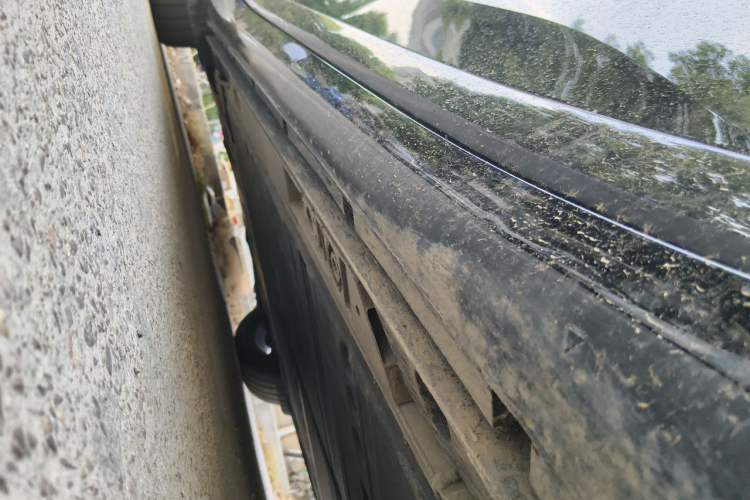 Used ONVO L60 2024 60 kWh Rear-Drive Version Chassis Front Right