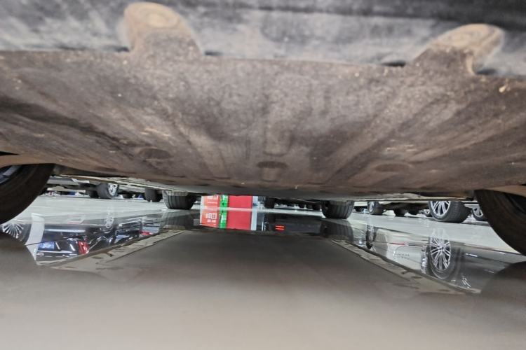 Used ONVO L60 2024 60 kWh Rear-Drive Version Chassis Front