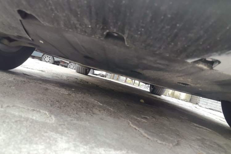 Used ONVO L60 2024 60 kWh Rear-Drive Version Chassis Front