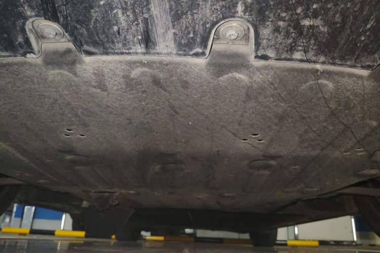 Used ONVO L60 2024 60 kWh Rear-Drive Version Chassis Front