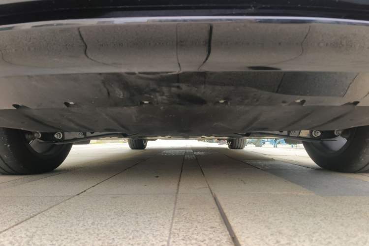 Used ONVO L60 2024 60 kWh All-Wheel Drive Chassis Rear