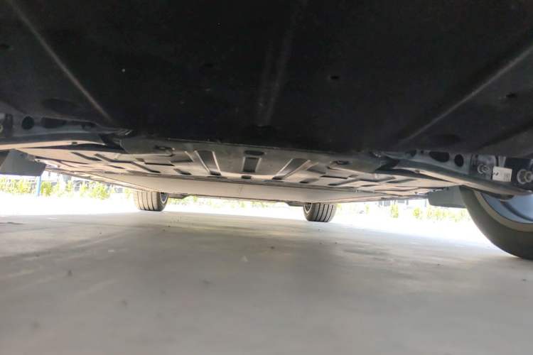 Used ONVO L60 2024 60 kWh Rear-Drive Version Chassis Rear