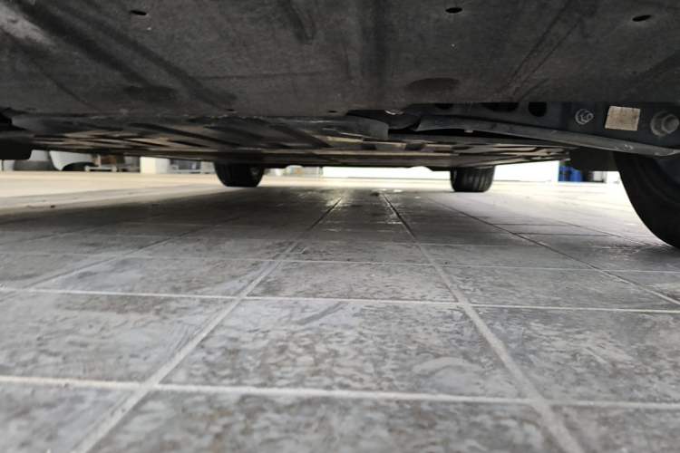 Used ONVO L60 2024 60 kWh Rear-Drive Version Chassis Rear