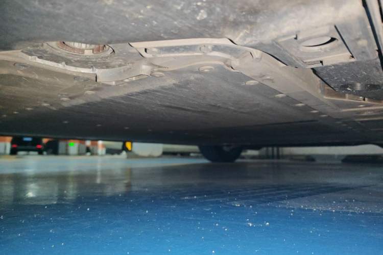 Used ONVO L60 2024 60 kWh All-Wheel Drive Chassis Rear Right